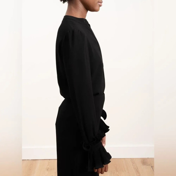 CO Japanese fabric pleated sleeve blouse size small - Picture 12 of 14